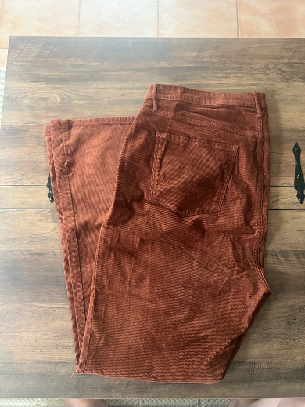 Woman’s Old Navy Rust Brown Corduroy Pants Size 18